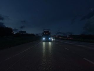 thumbnail - Camions Autonomes